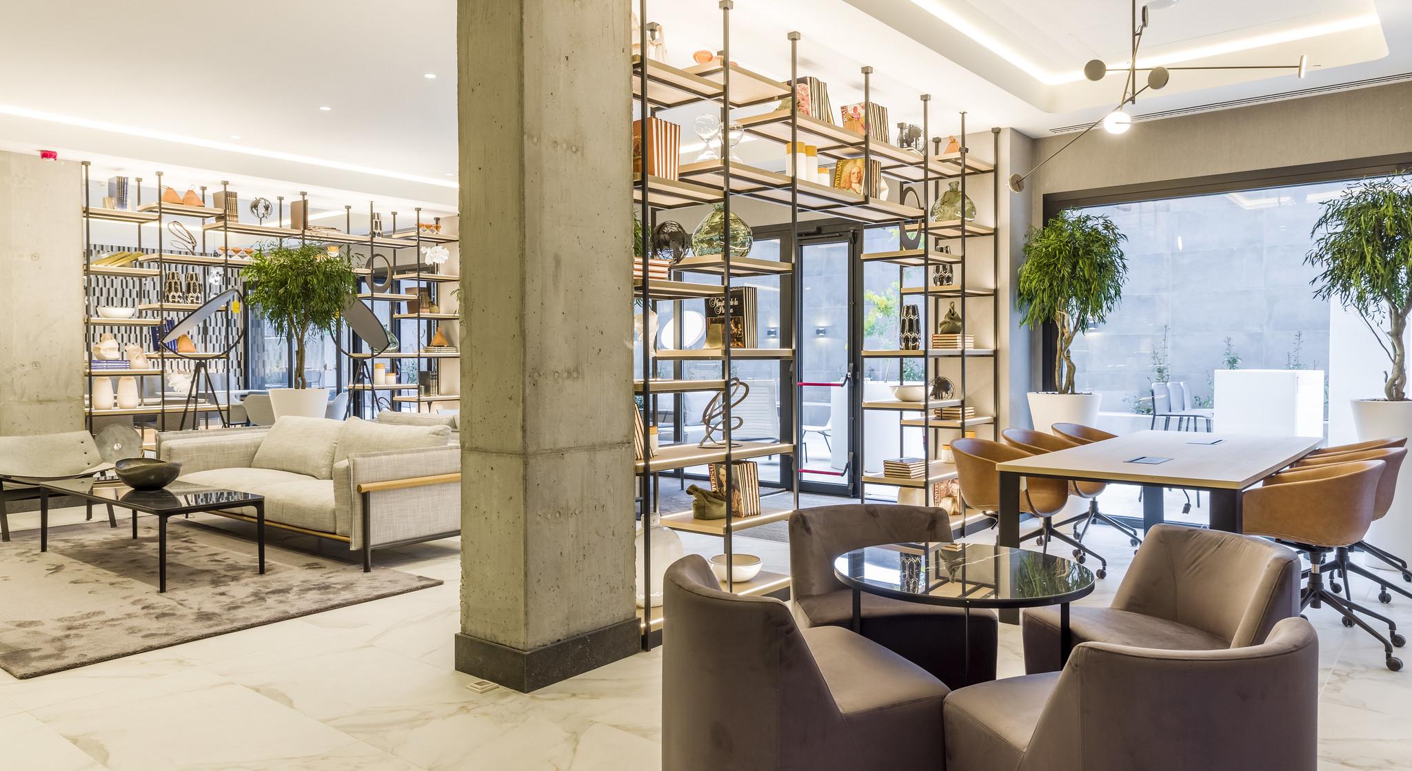 Hotel Ilunion San Mames บิลเบา ภายนอก รูปภาพ Interior design of the showroom
